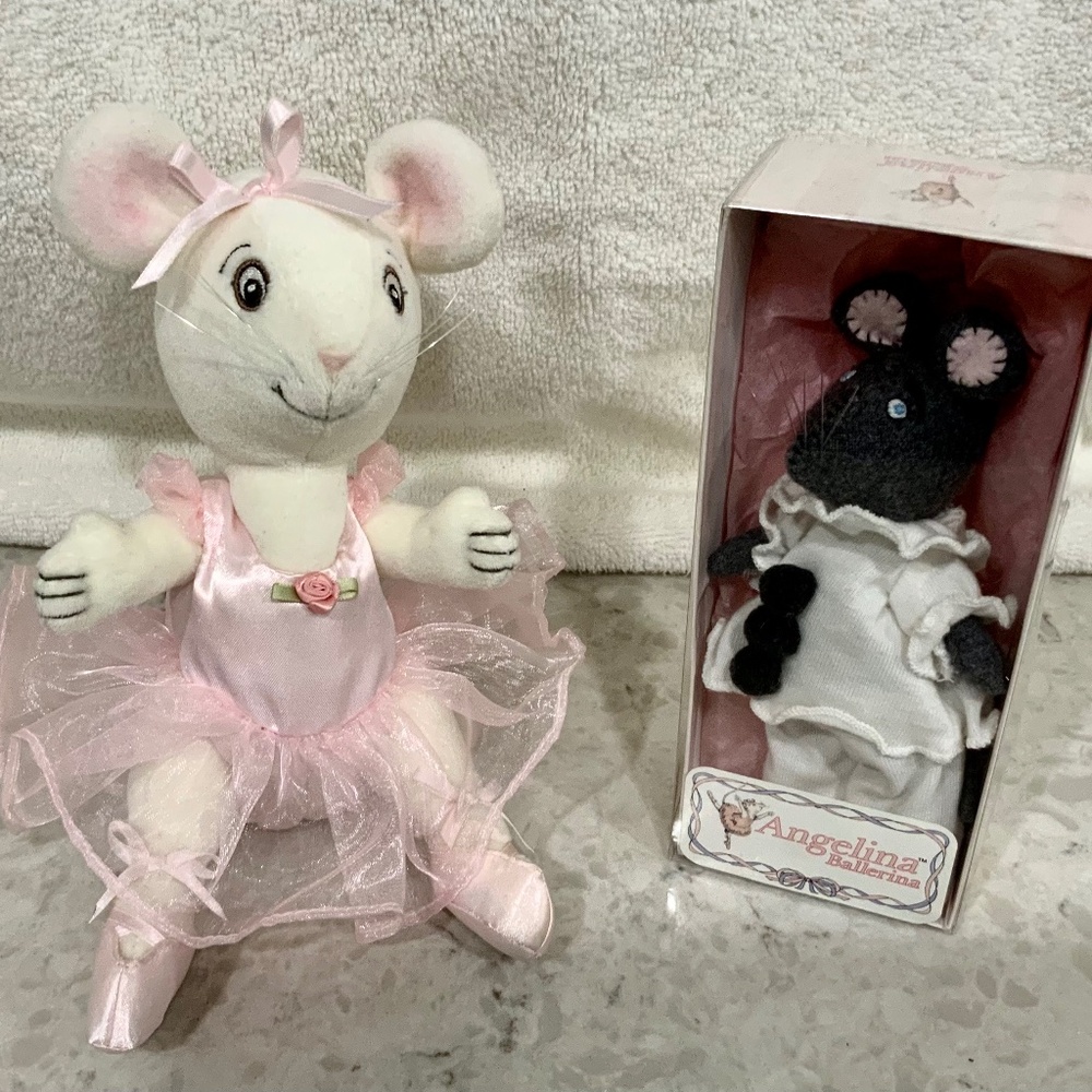Vintage American Girl Angelina Ballerina Boxed Set - Picture 6 of 6